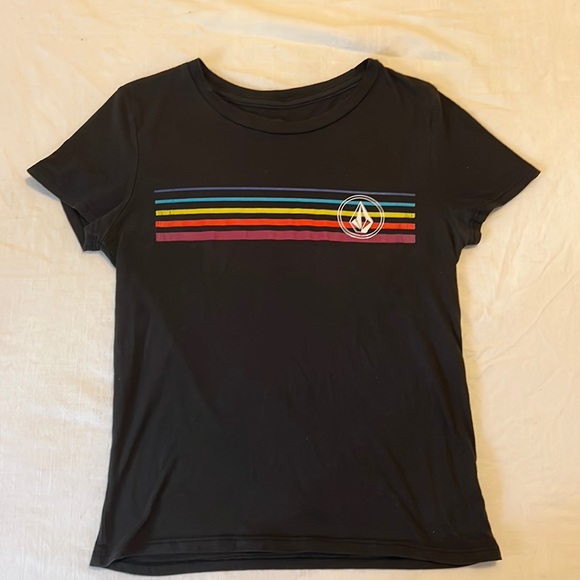 Volcom Tops - Volcome t-shirt size small